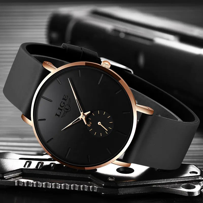 Men's Sleek Quartz Watch